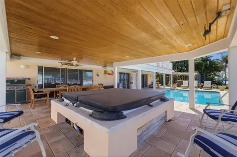 3876 Shore Acres Boulevard NE St Petersburg FL 33703