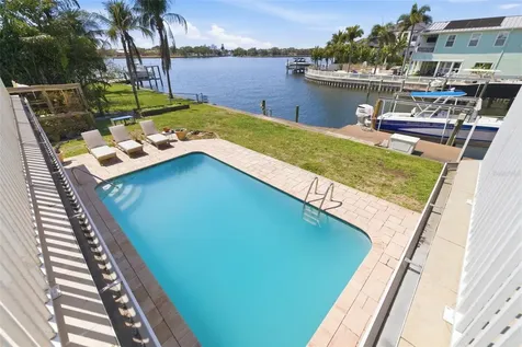 3876 Shore Acres Boulevard NE St Petersburg FL 33703