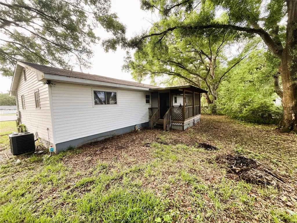 121 Maris Court Lakeland FL 33809