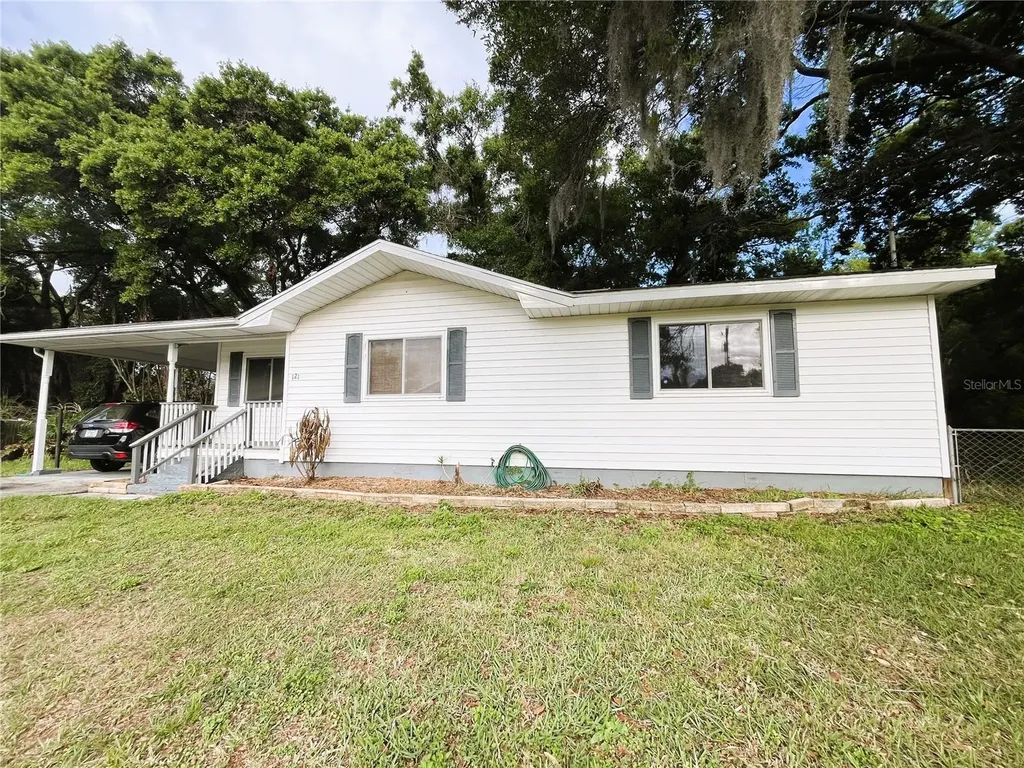 121 Maris Court Lakeland FL 33809
