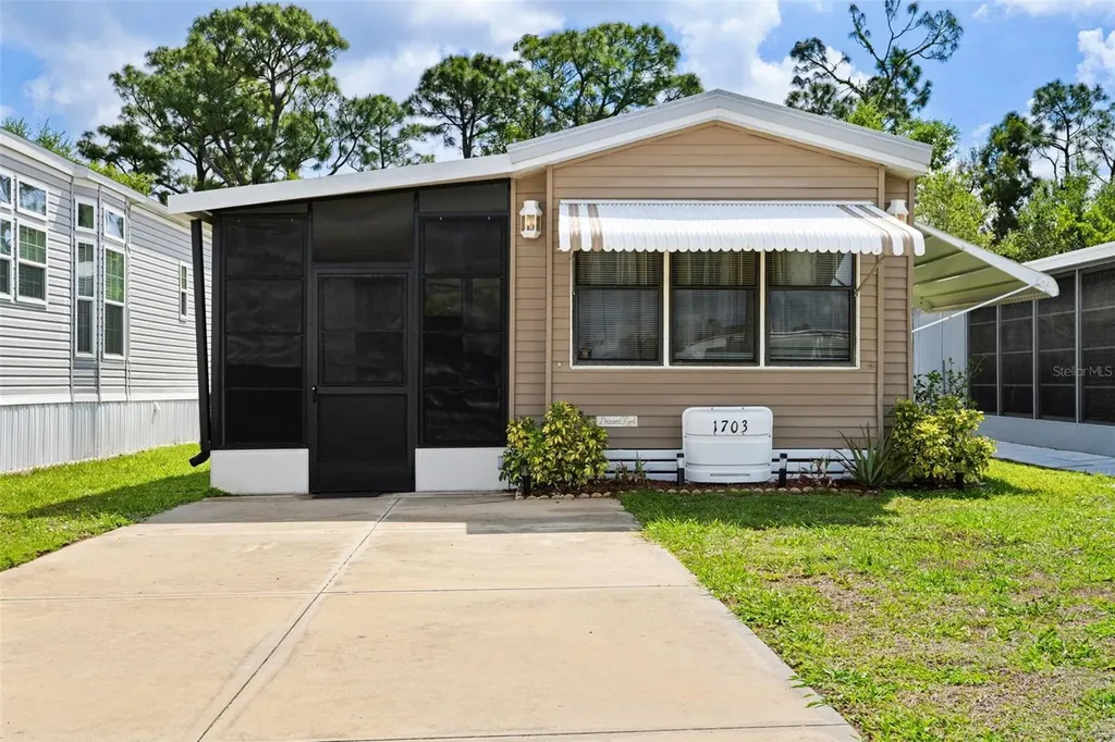 1703 N Manatee Loop Punta Gorda FL 33950
