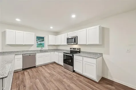 16 Sanders Circle Homosassa FL 34446