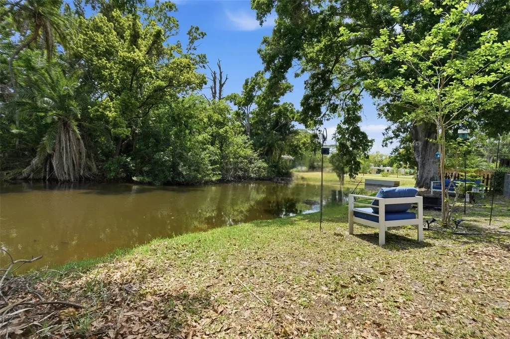 811 Michigan Boulevard Dunedin FL 34698
