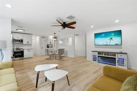 811 Michigan Boulevard Dunedin FL 34698