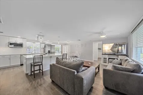 5032 Linda Street Venice FL 34293