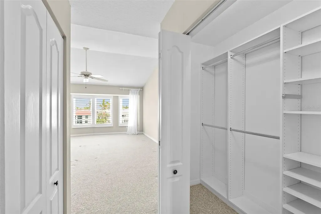 1071 Pinellas Bayway S St Petersburg FL 33715