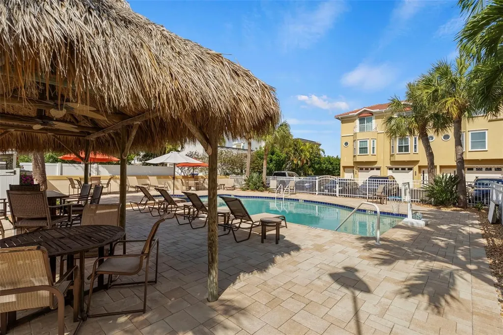 1071 Pinellas Bayway S St Petersburg FL 33715