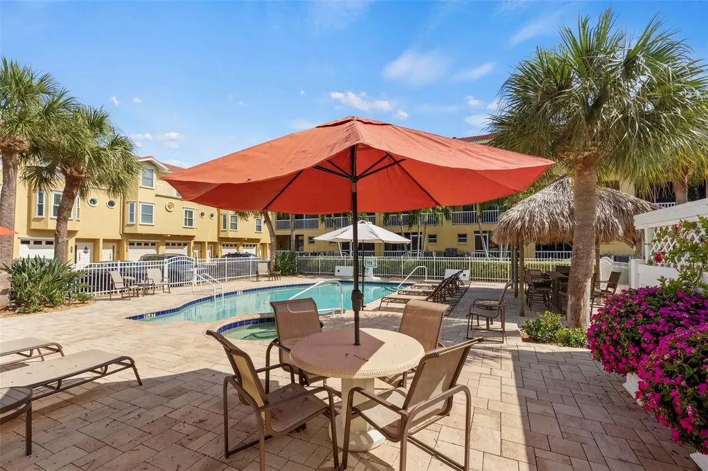 1071 Pinellas Bayway S St Petersburg FL 33715