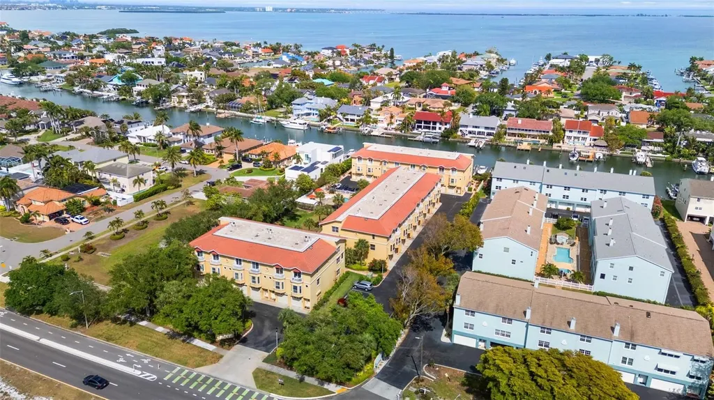 1071 Pinellas Bayway S St Petersburg FL 33715