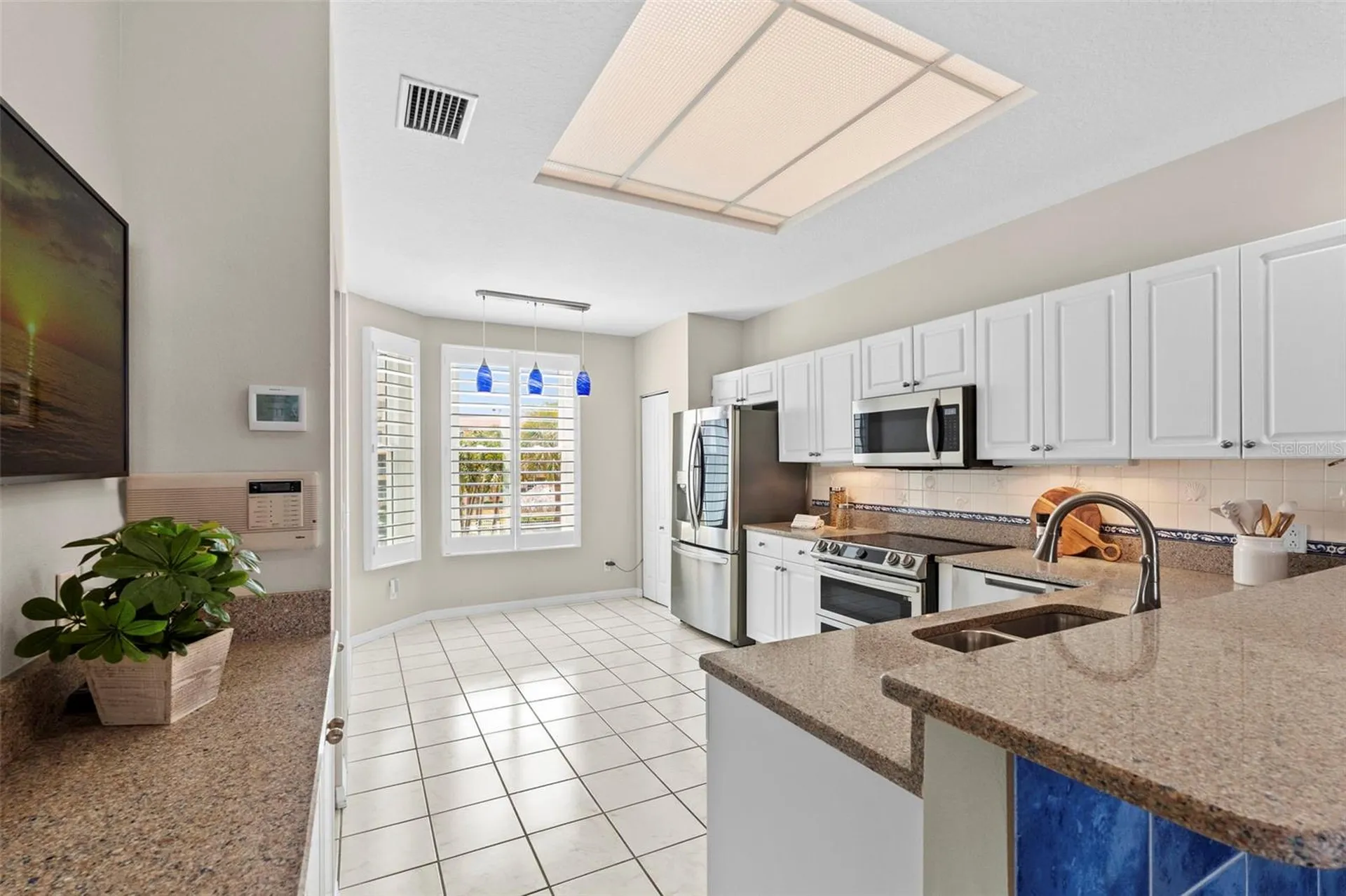 1071 Pinellas Bayway S St Petersburg FL 33715