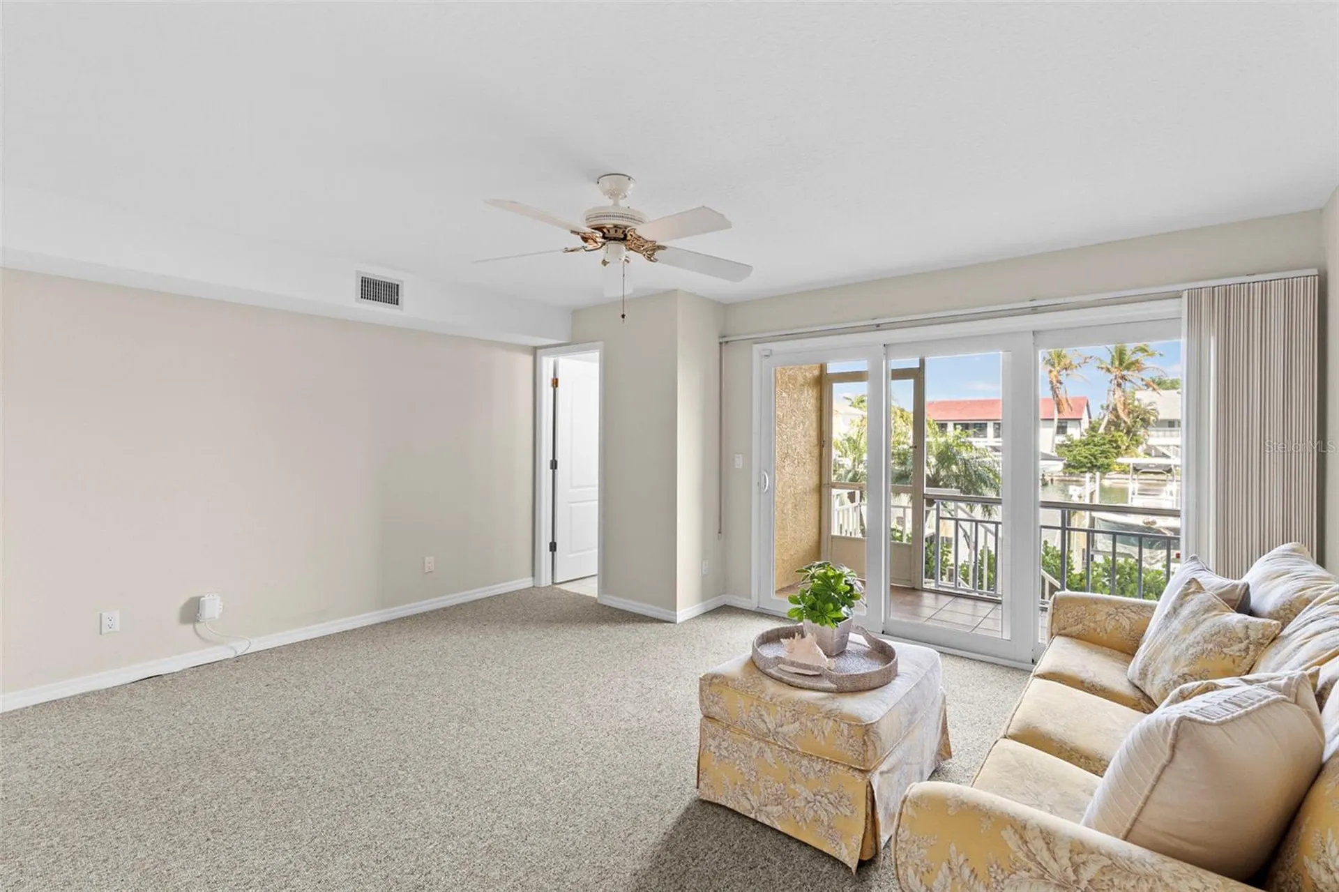 1071 Pinellas Bayway S St Petersburg FL 33715