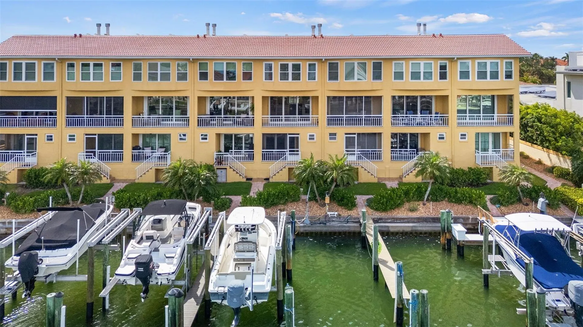 1071 Pinellas Bayway S St Petersburg FL 33715