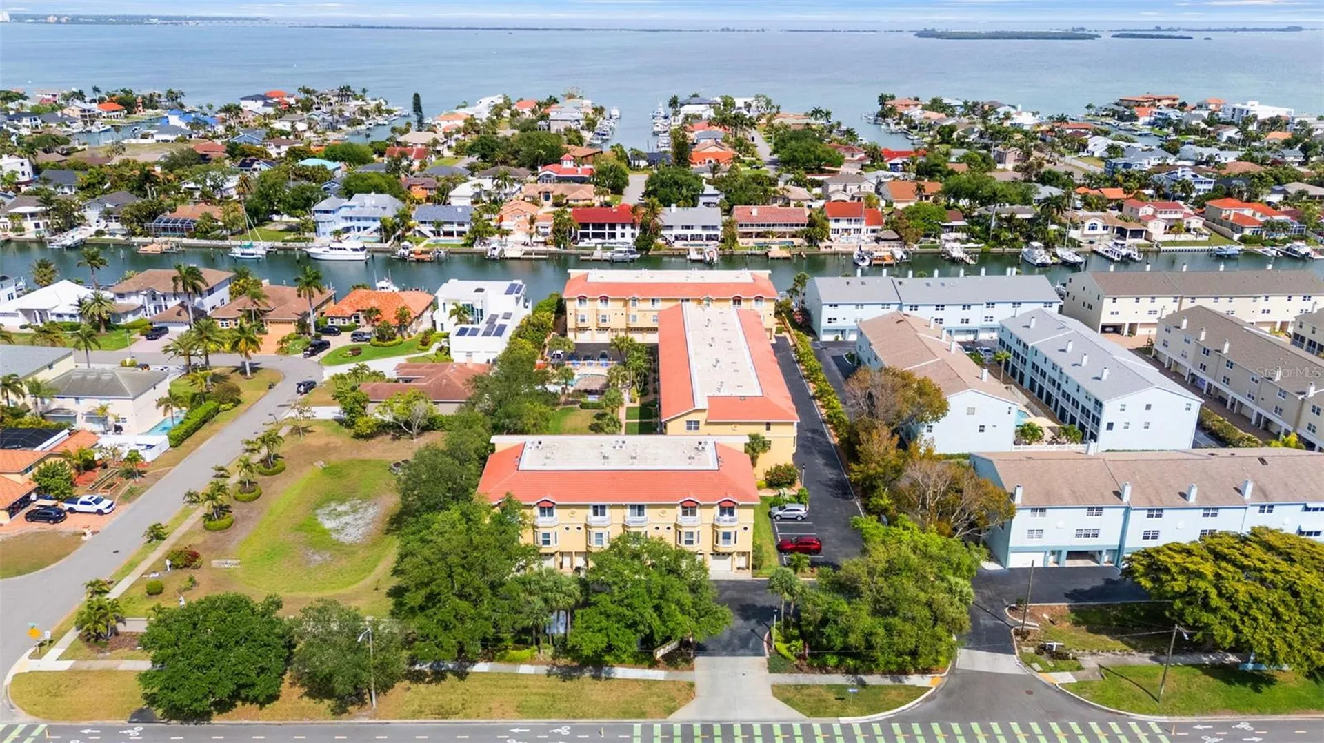 1071 Pinellas Bayway S St Petersburg FL 33715