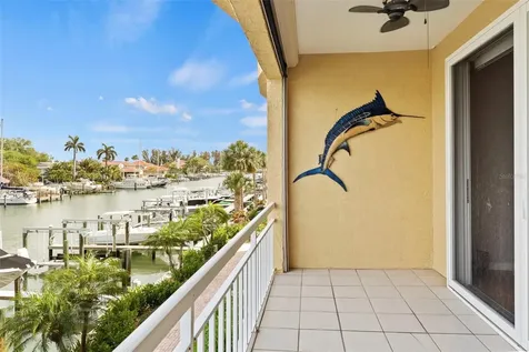 1071 Pinellas Bayway S St Petersburg FL 33715