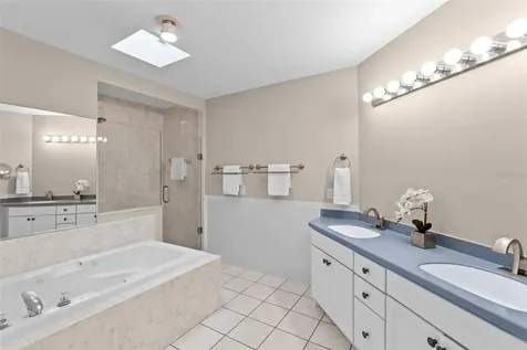 1071 Pinellas Bayway S St Petersburg FL 33715