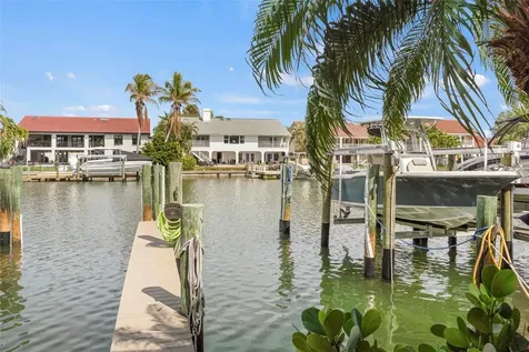 1071 Pinellas Bayway S St Petersburg FL 33715