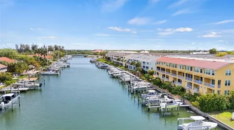 1071 Pinellas Bayway S St Petersburg FL 33715