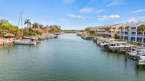 1071 Pinellas Bayway S St Petersburg FL 33715