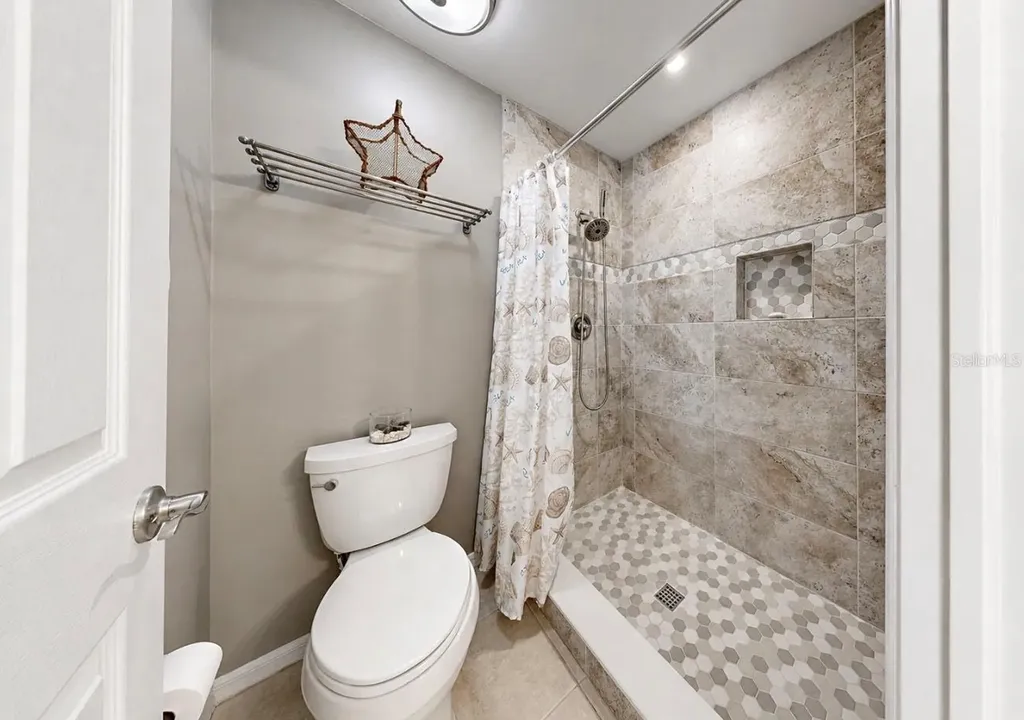 319 Linger Lane Sun City Center FL 33573