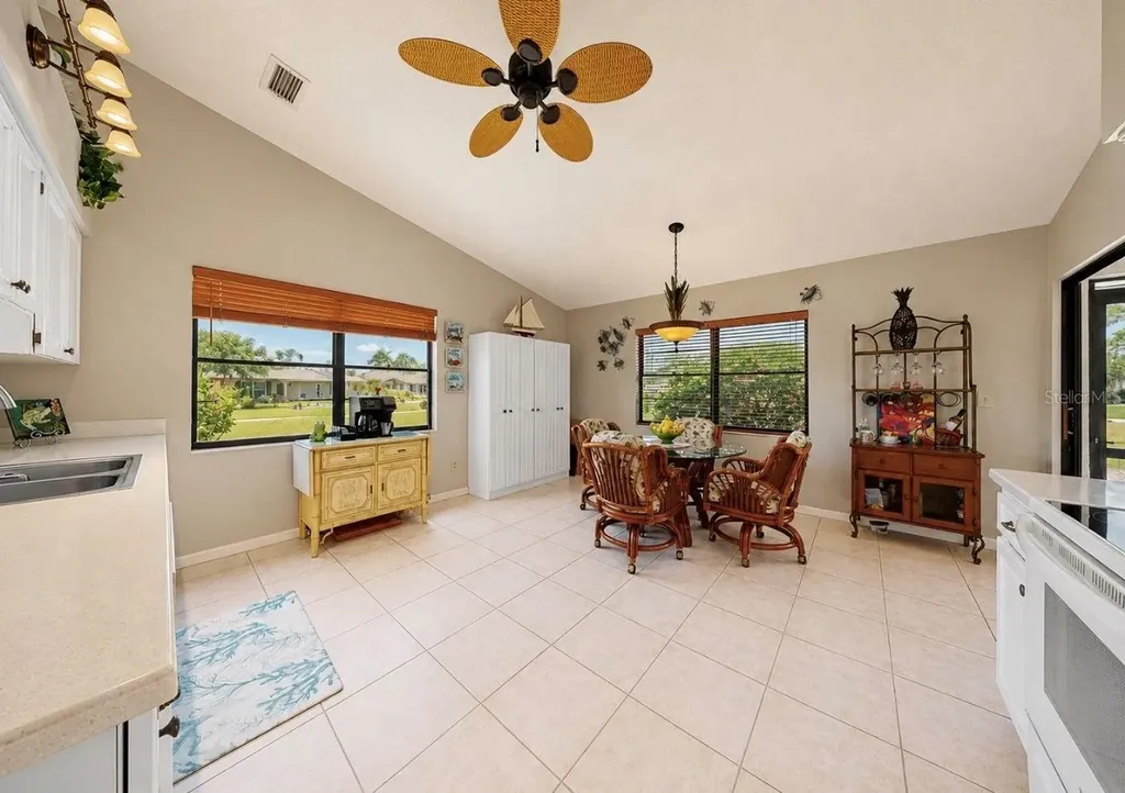 319 Linger Lane Sun City Center FL 33573