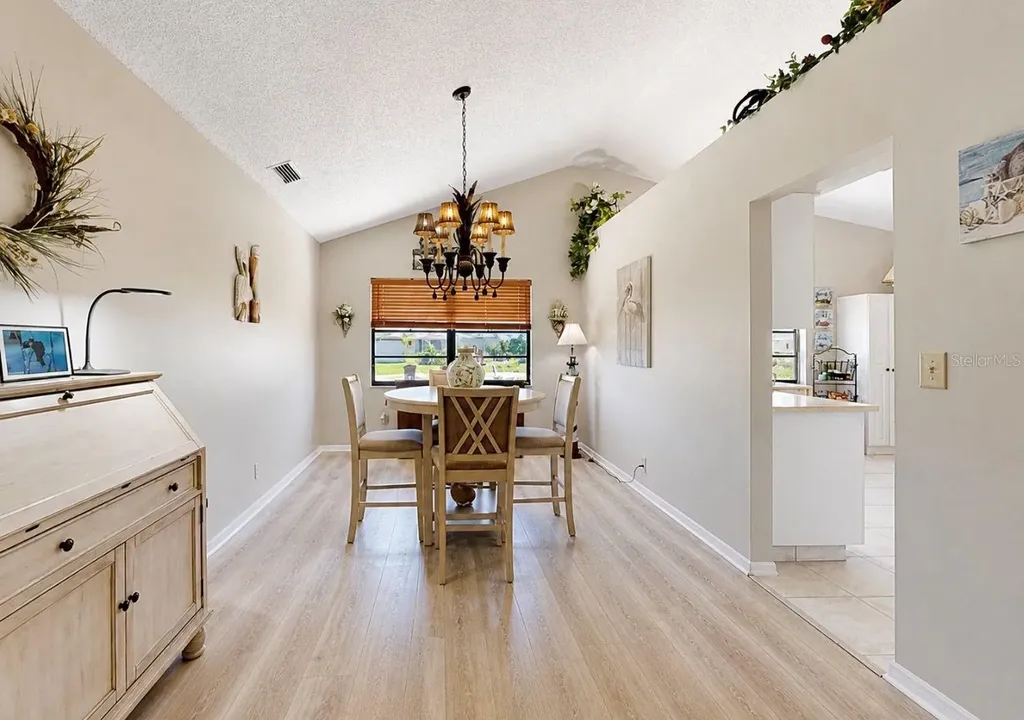 319 Linger Lane Sun City Center FL 33573