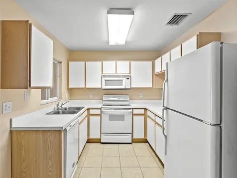 2209 Fluorshire Drive Brandon FL 33511