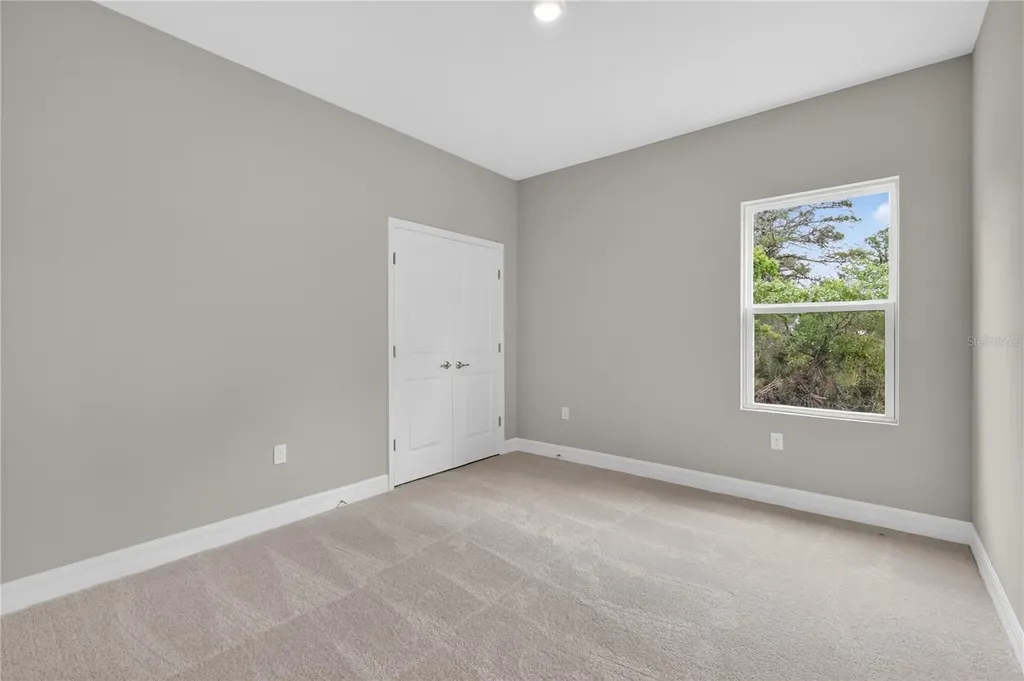 30165 W Bluebell Avenue Eustis FL 32736