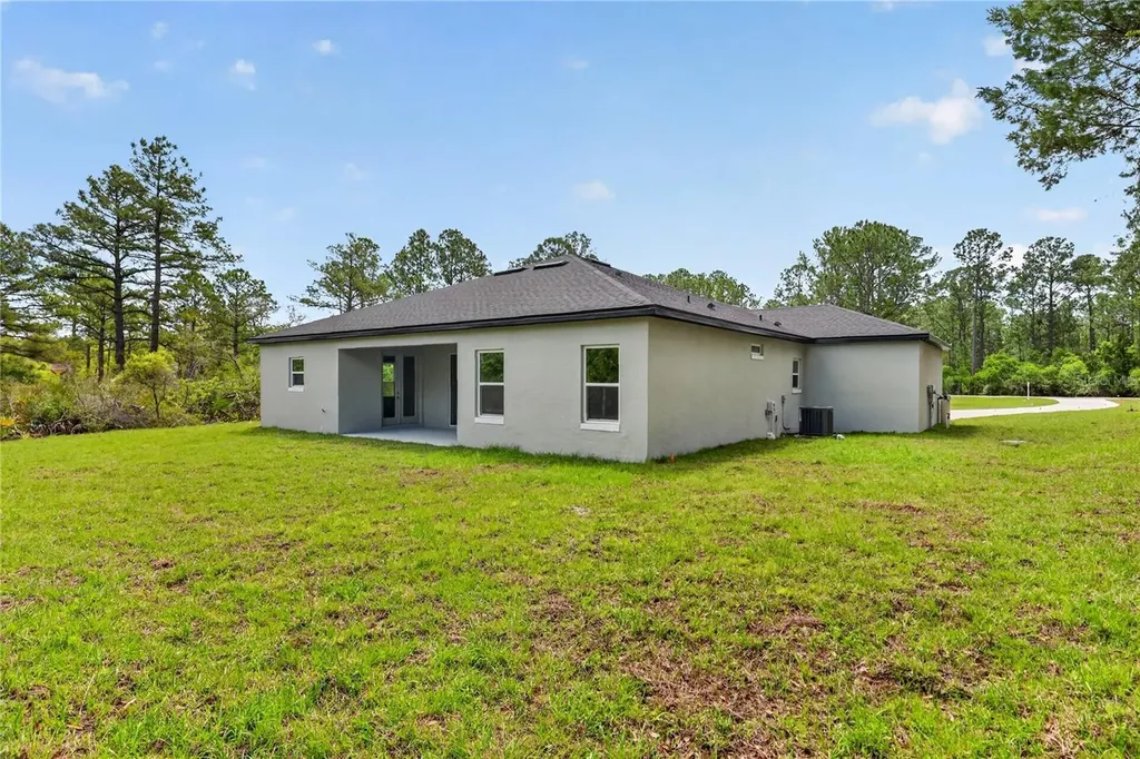 30165 W Bluebell Avenue Eustis FL 32736
