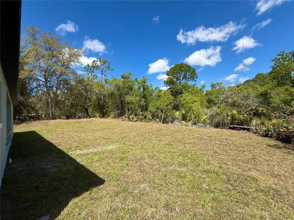 30165 W Bluebell Avenue Eustis FL 32736