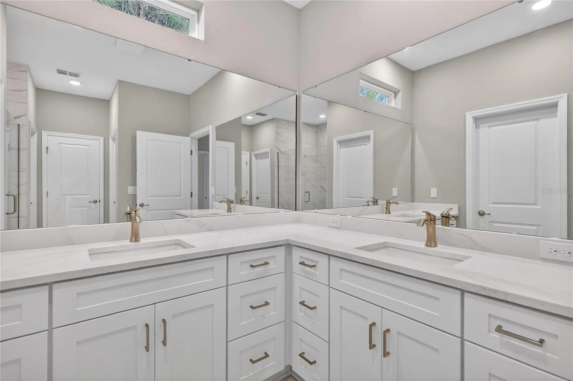 30165 W Bluebell Avenue Eustis FL 32736