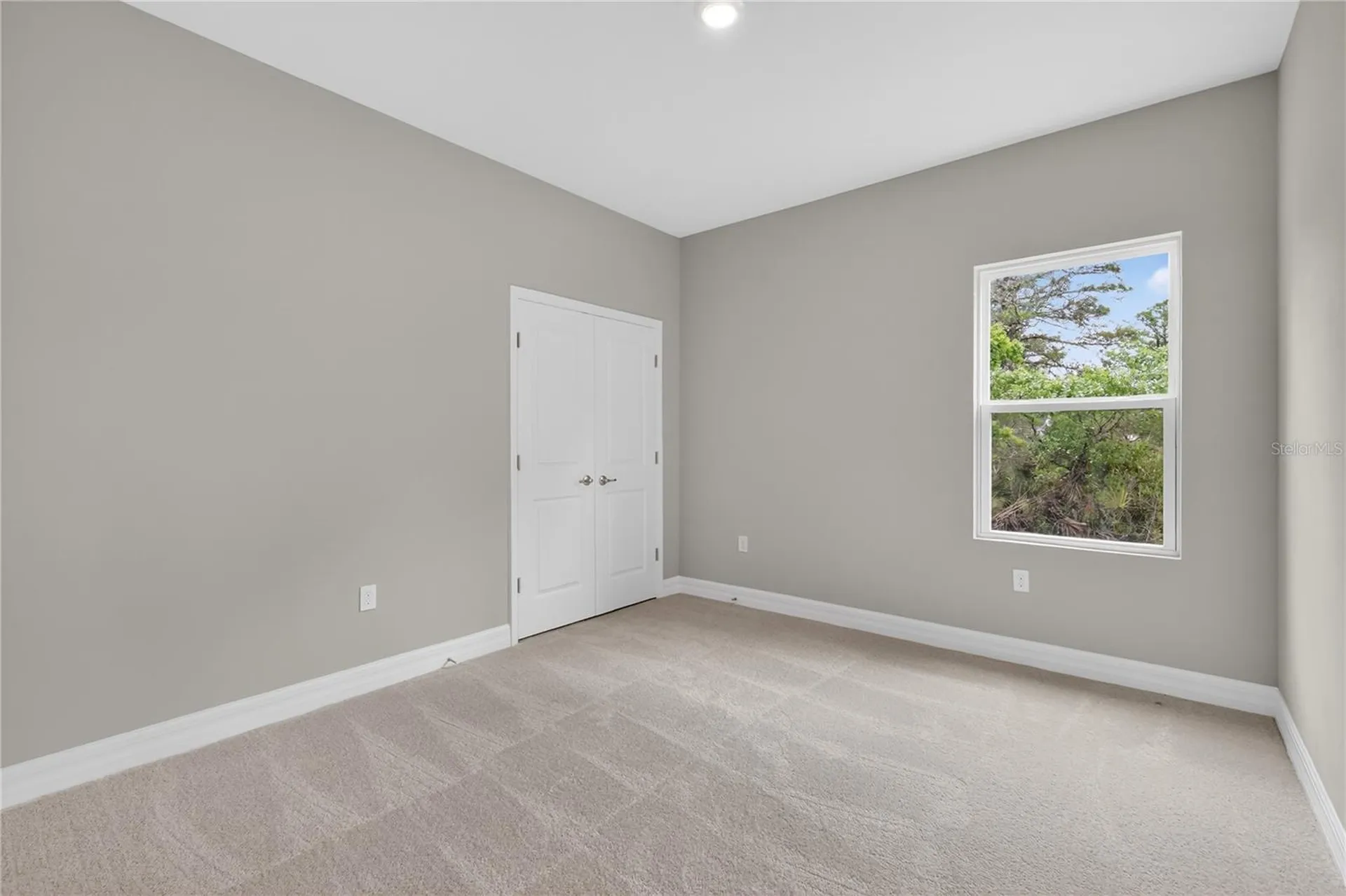 30165 W Bluebell Avenue Eustis FL 32736