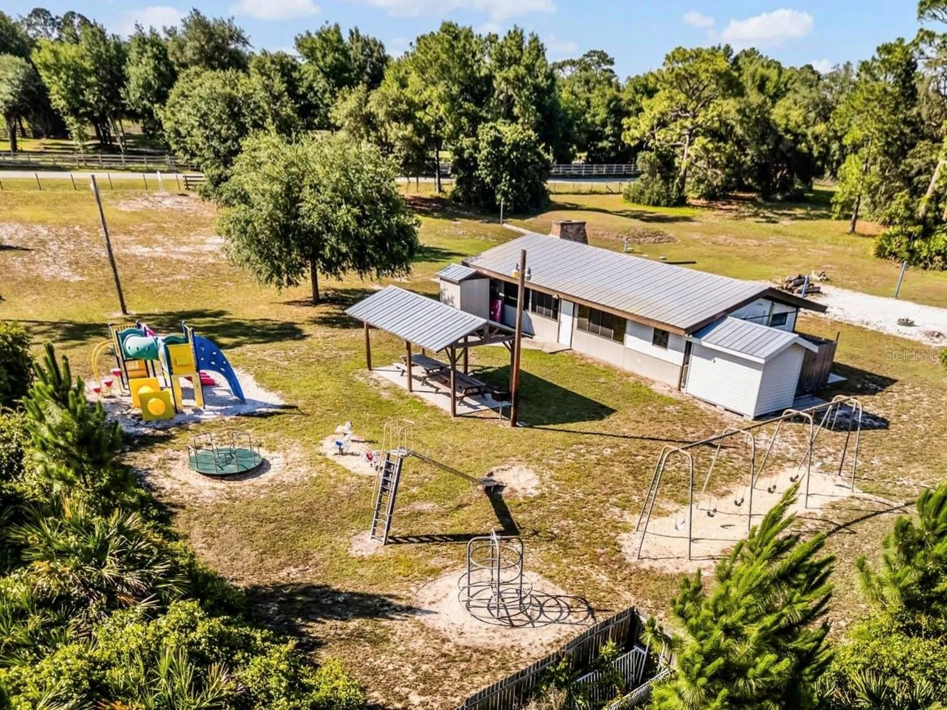 30165 W Bluebell Avenue Eustis FL 32736
