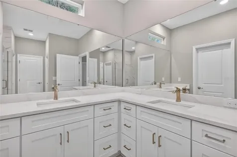 30165 W Bluebell Avenue Eustis FL 32736