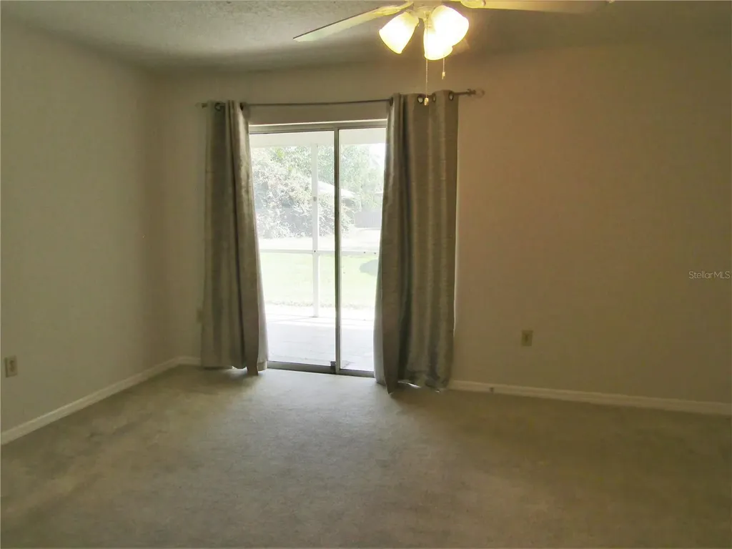 3010 Ringwood Meadow Sarasota FL 34235