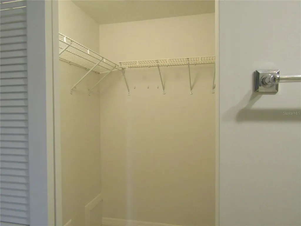 3010 Ringwood Meadow Sarasota FL 34235