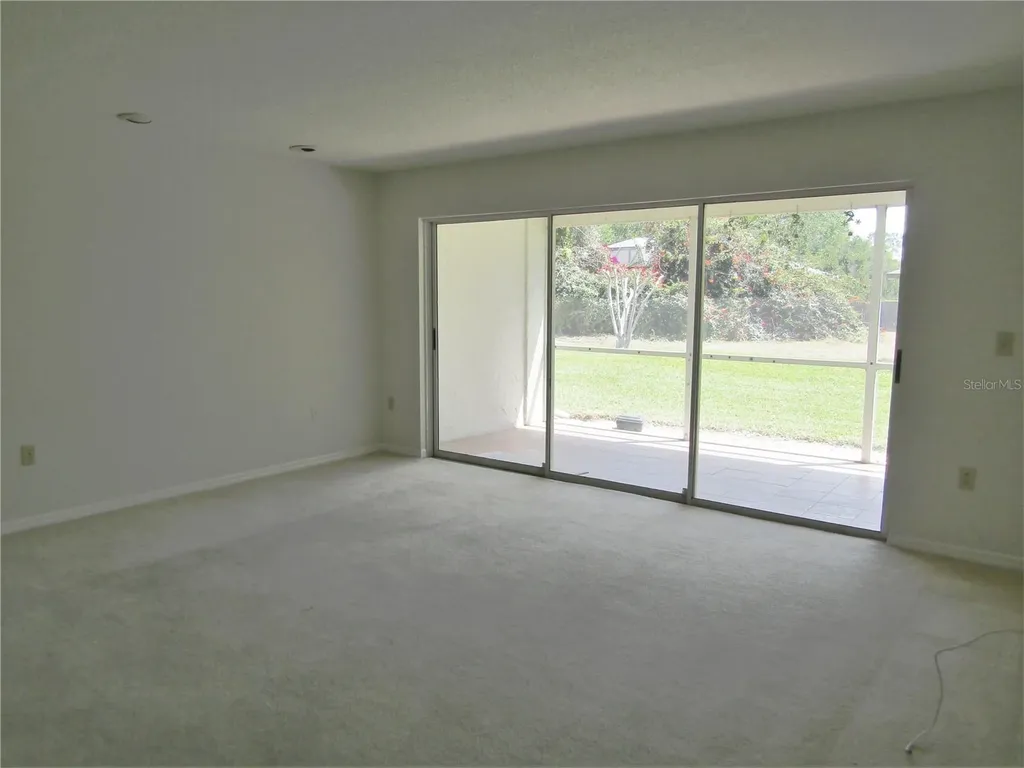 3010 Ringwood Meadow Sarasota FL 34235
