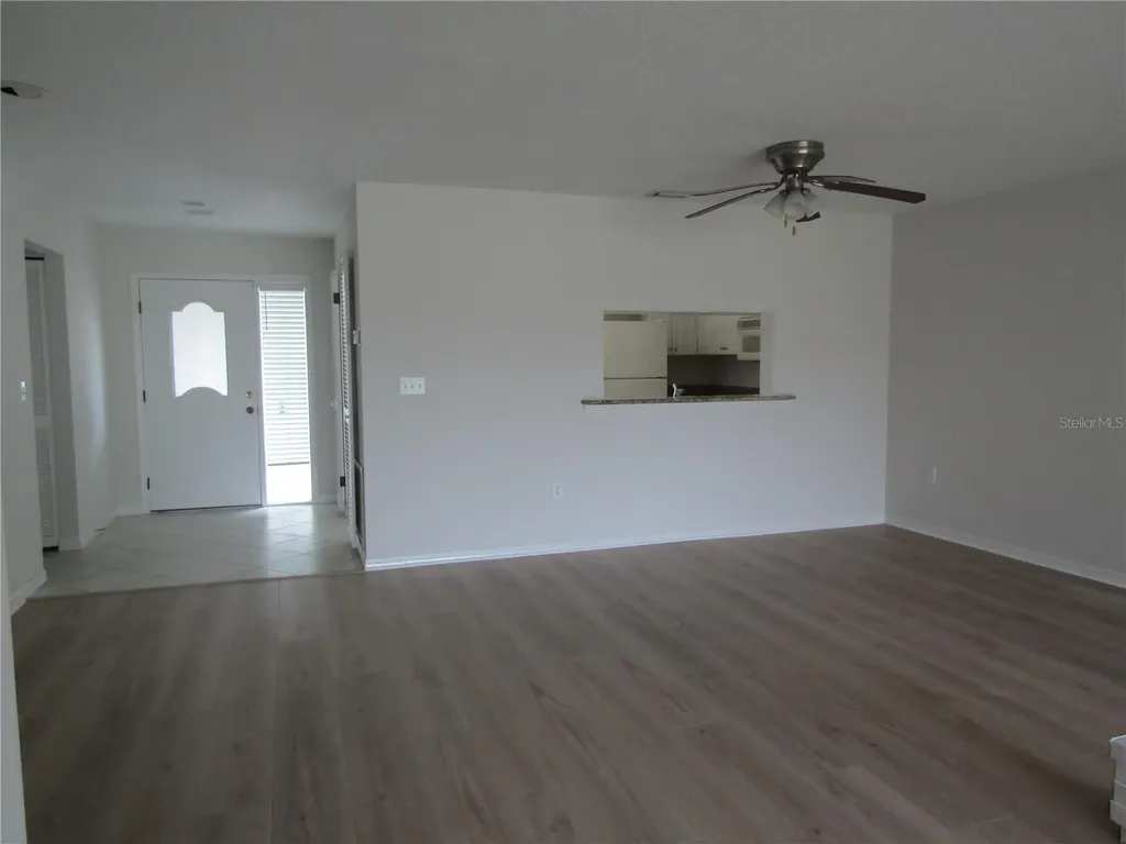 3010 Ringwood Meadow Sarasota FL 34235