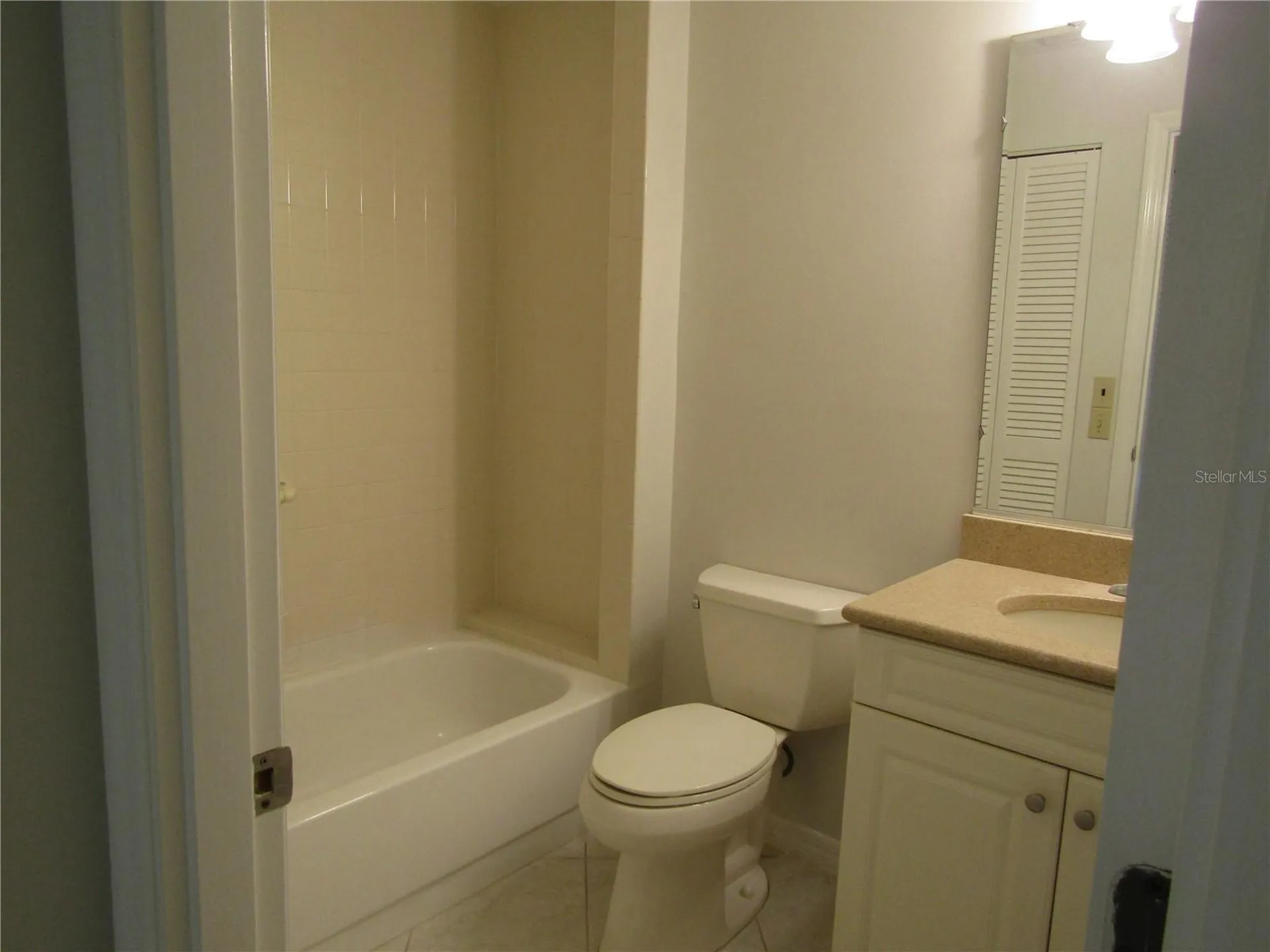 3010 Ringwood Meadow Sarasota FL 34235