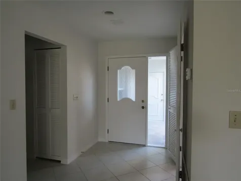 3010 Ringwood Meadow Sarasota FL 34235