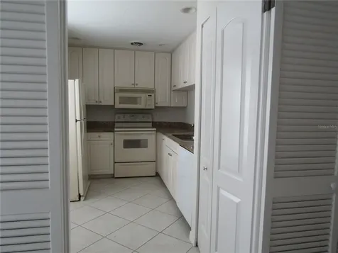 3010 Ringwood Meadow Sarasota FL 34235