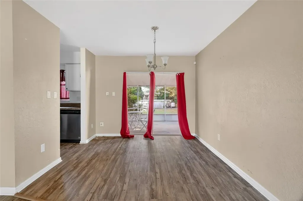 2715 Elmhurst Circle Orlando FL 32810