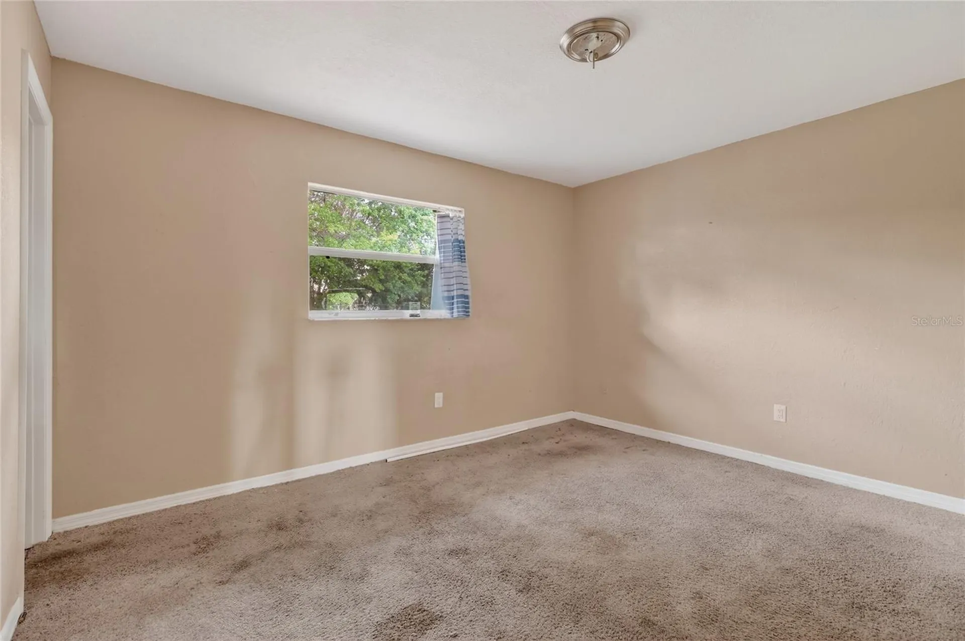 2715 Elmhurst Circle Orlando FL 32810