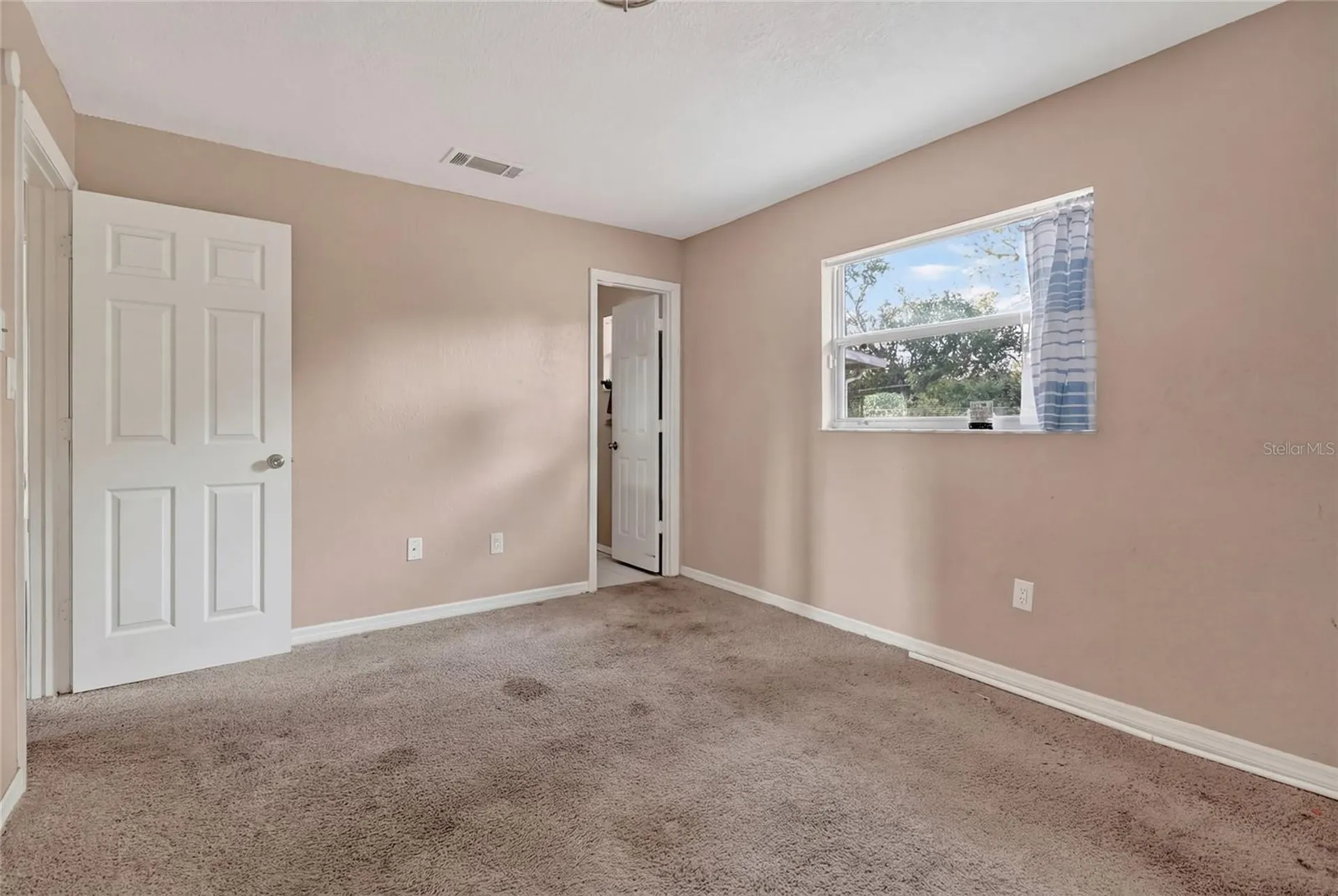 2715 Elmhurst Circle Orlando FL 32810