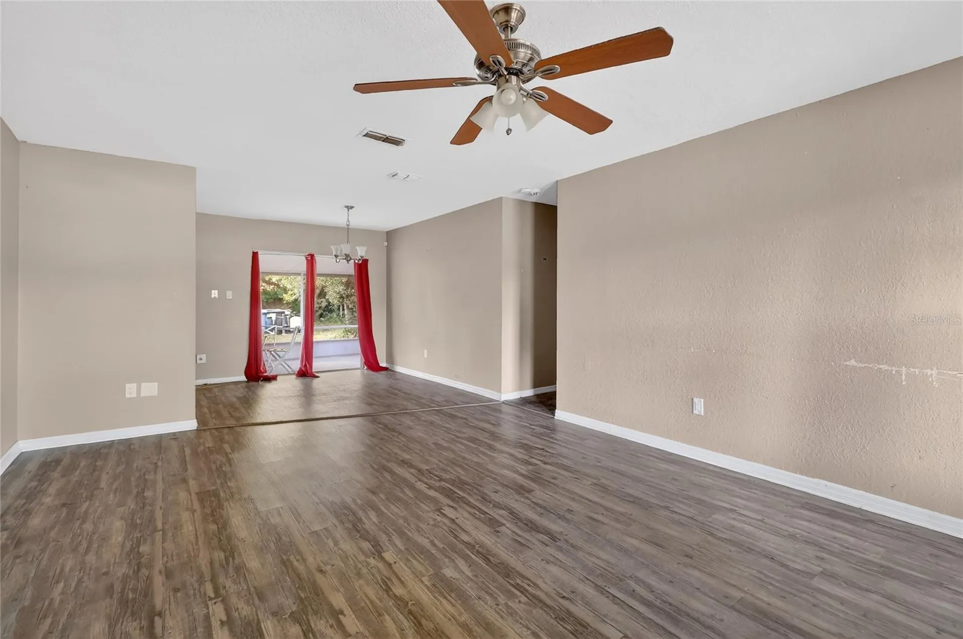 2715 Elmhurst Circle Orlando FL 32810