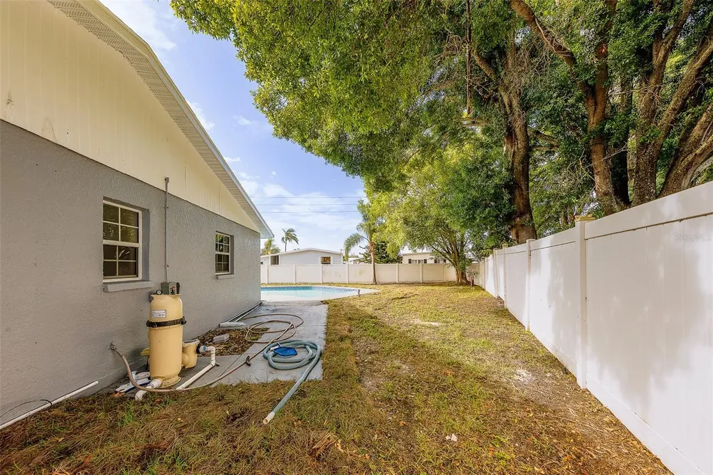 3426 7th Avenue SE Largo FL 33771