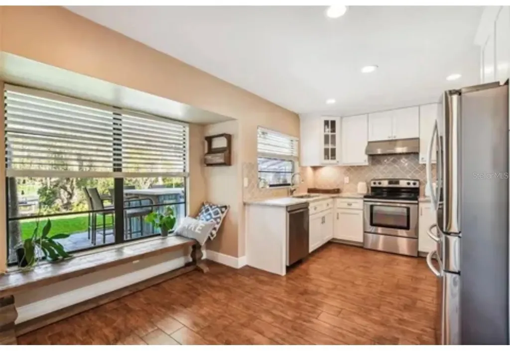 1326 Corner Oaks Drive Brandon FL 33510