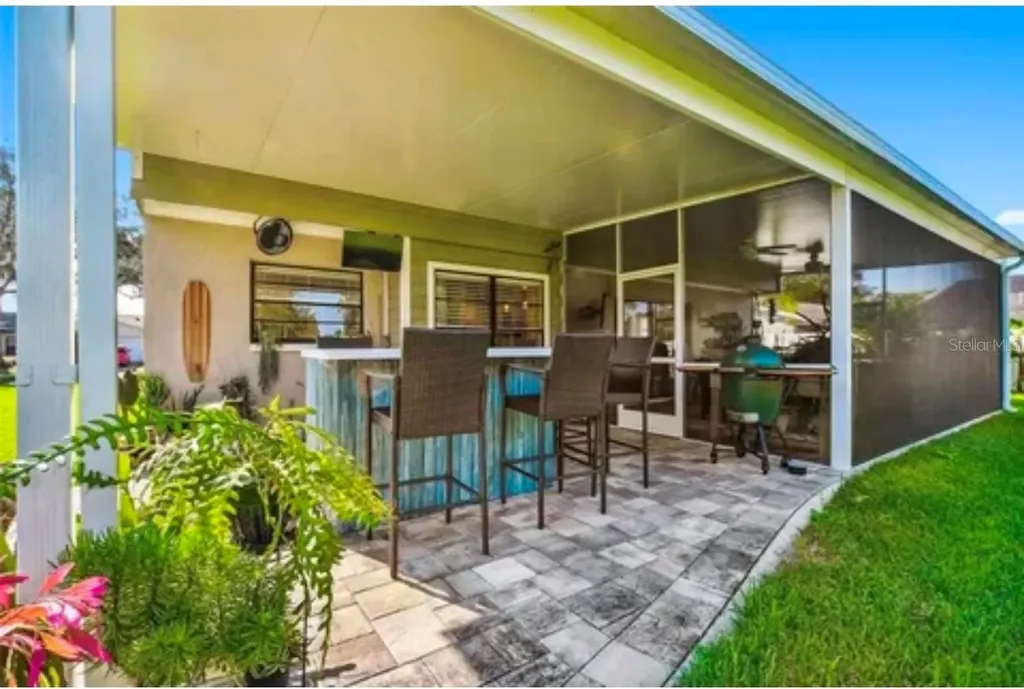 1326 Corner Oaks Drive Brandon FL 33510