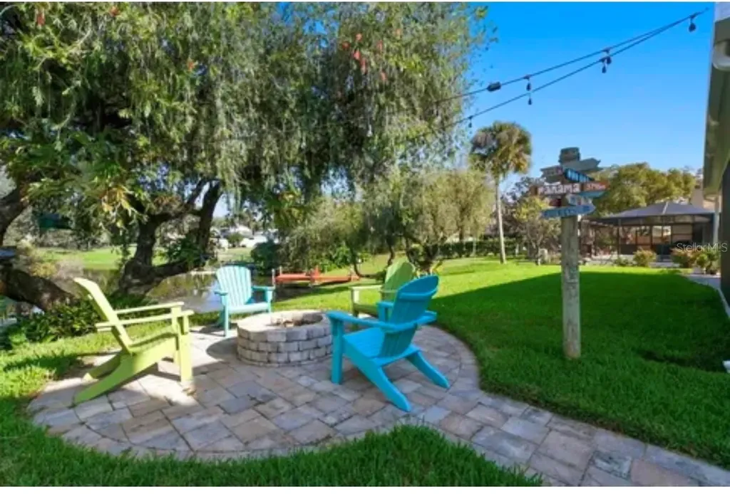 1326 Corner Oaks Drive Brandon FL 33510