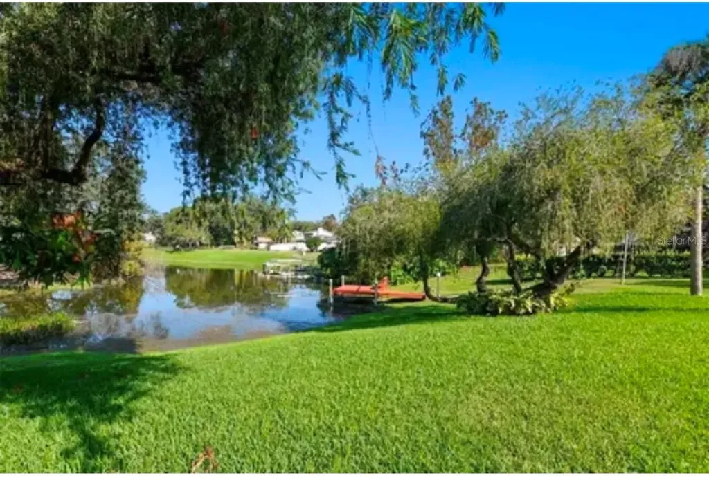 1326 Corner Oaks Drive Brandon FL 33510