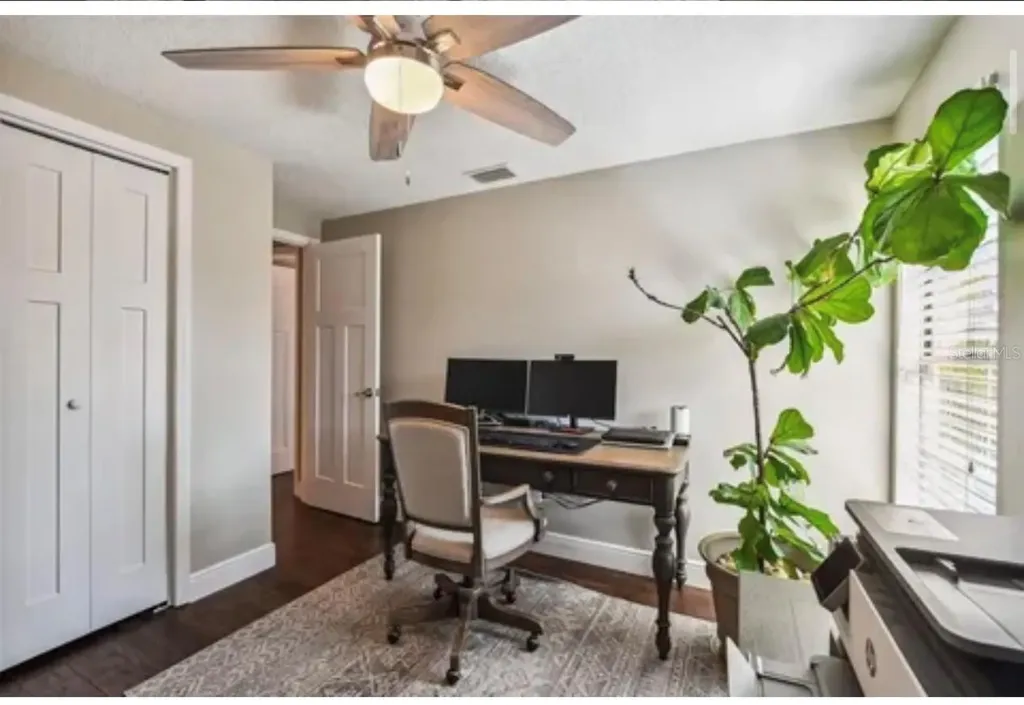 1326 Corner Oaks Drive Brandon FL 33510